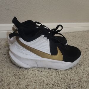 Boys Nike Sneakers size 3.5